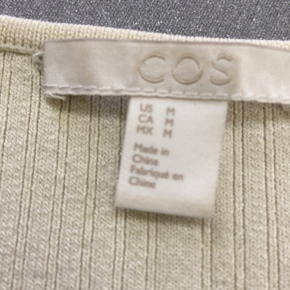 C.O.S.Women’s,Cream, V Neck,Knit,Long Sleeve Top.Size-Medium. - Picture 10 of 12